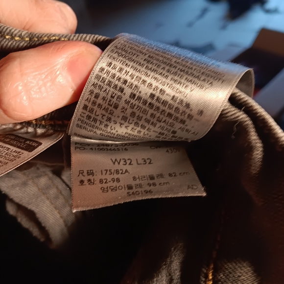 Levi’s - Picture 10 of 11